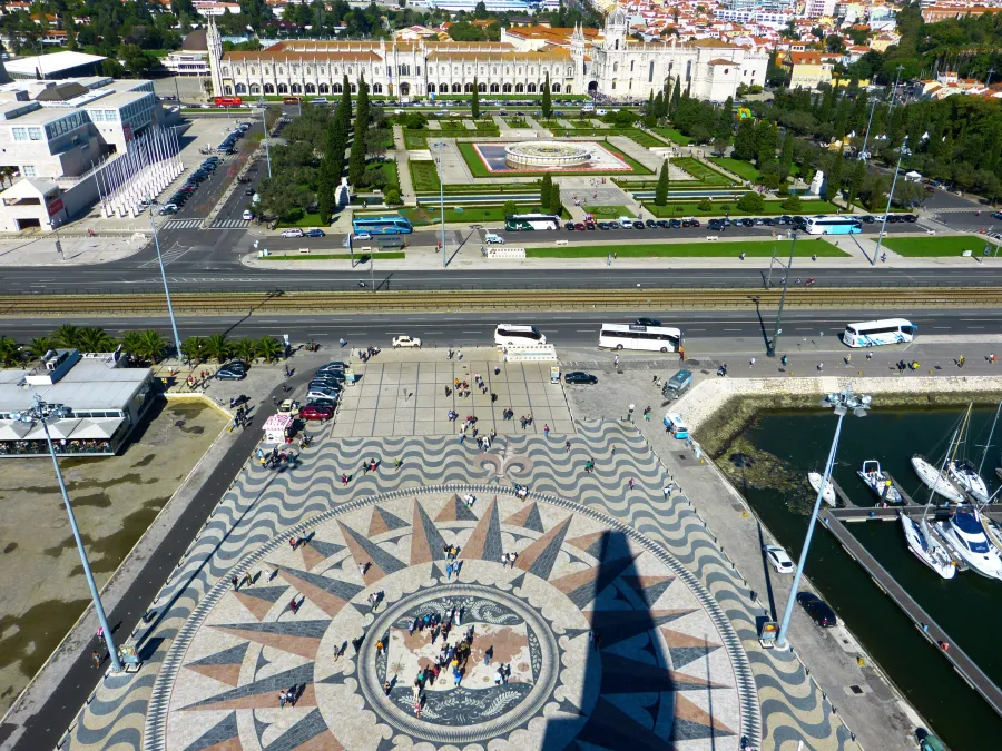 Belém gardens with the Jerónimos Monastery in the background